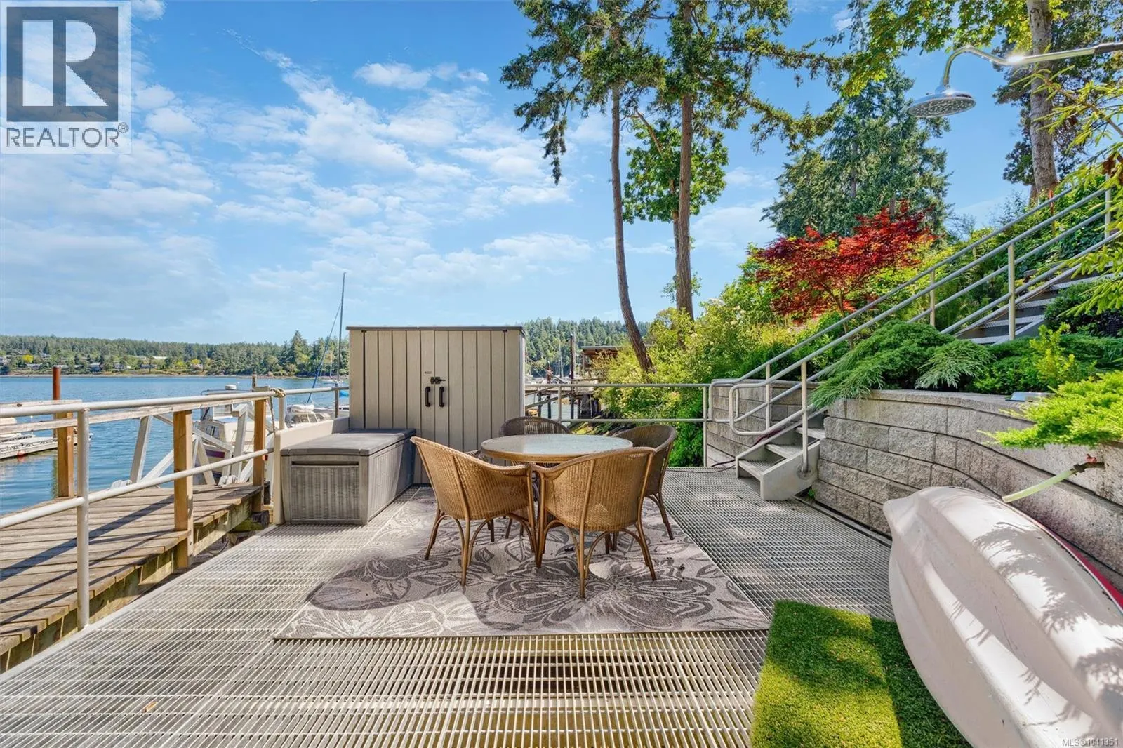 10968 Madrona Dr
