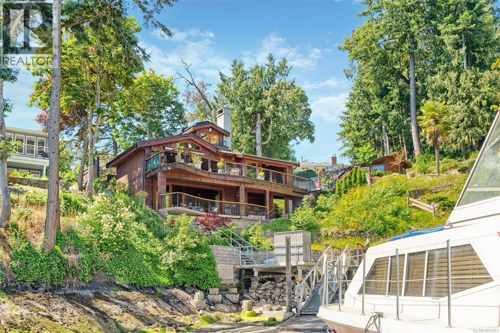 10968 Madrona Dr