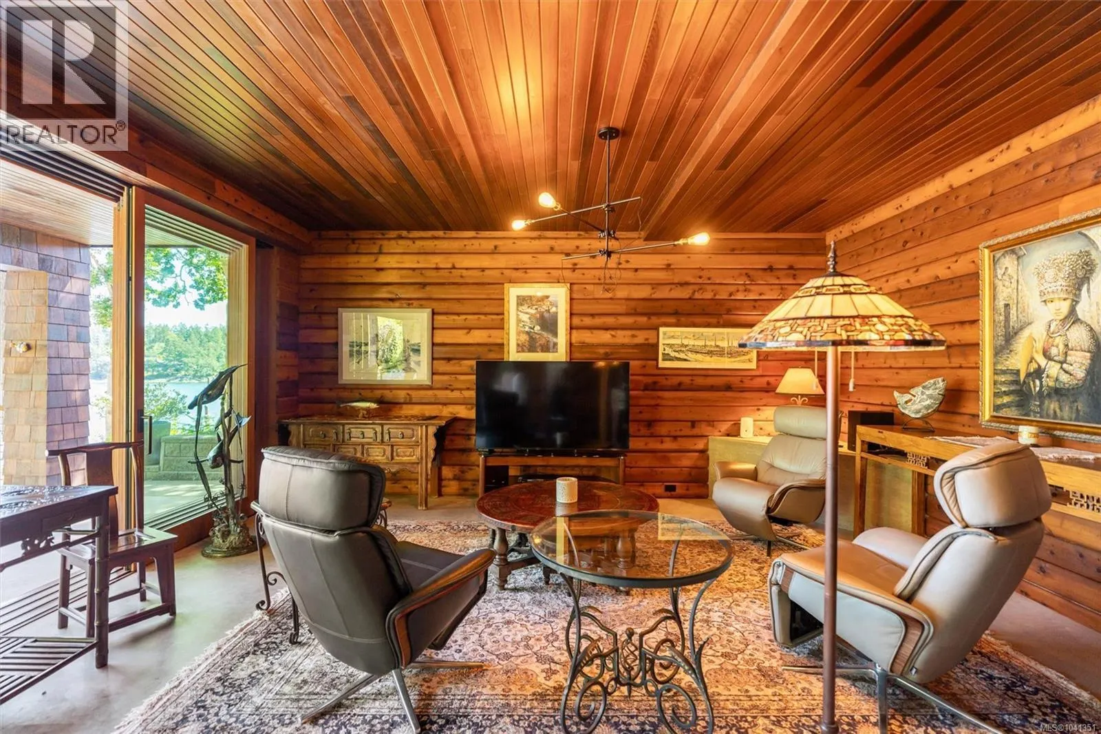 10968 Madrona Dr