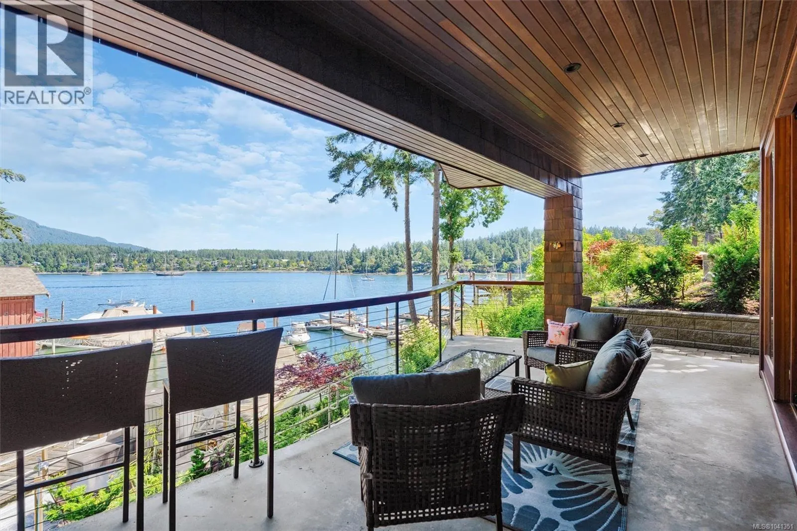 10968 Madrona Dr
