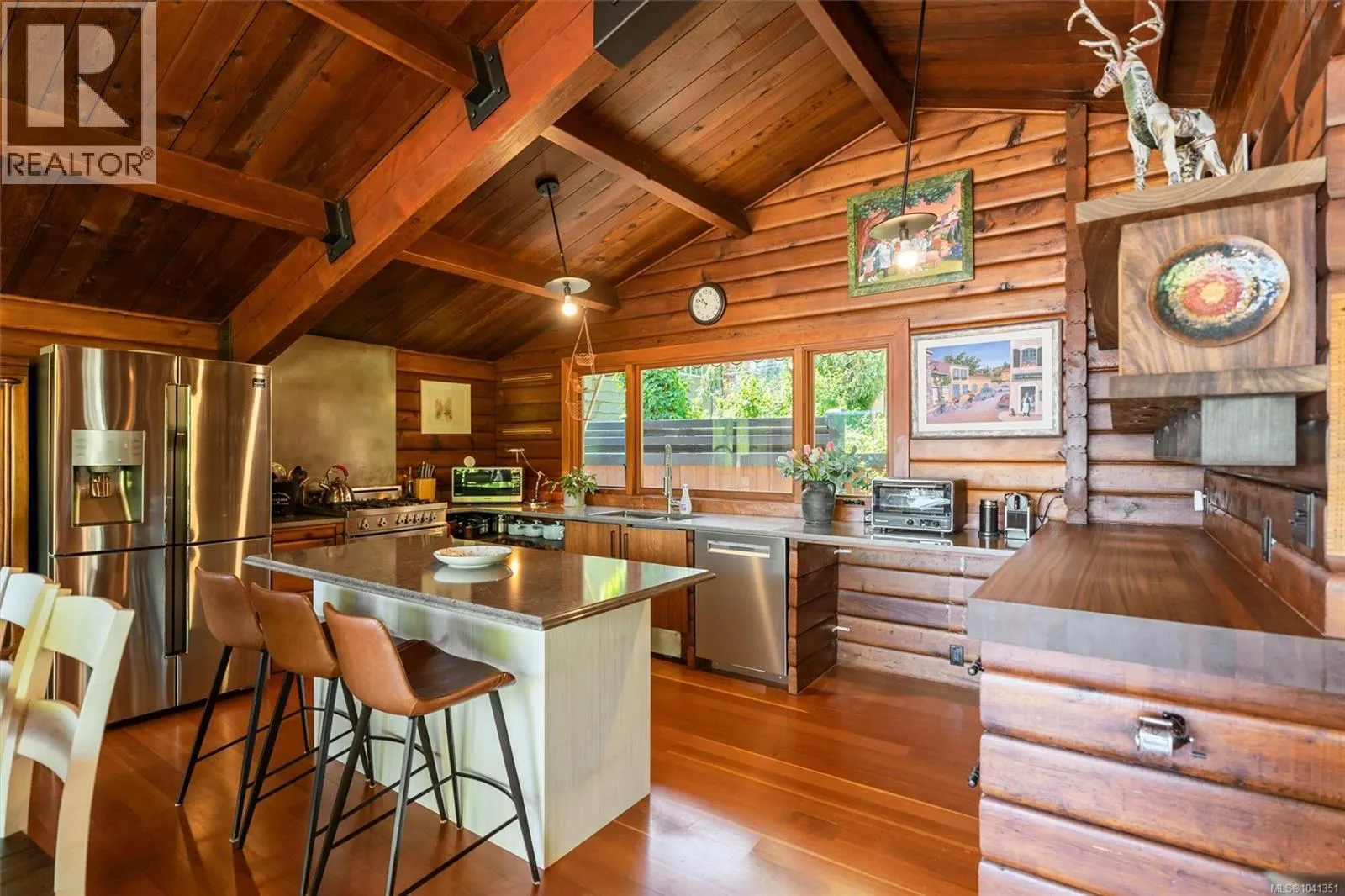 10968 Madrona Dr