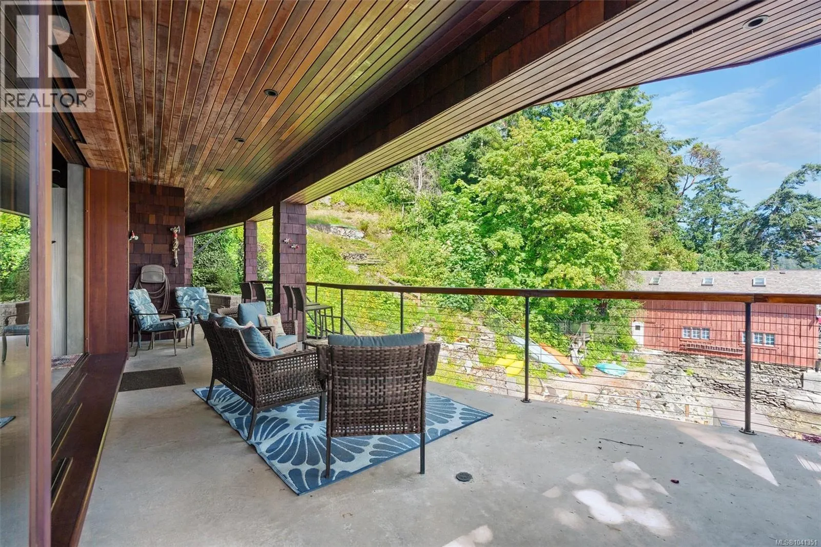 10968 Madrona Dr