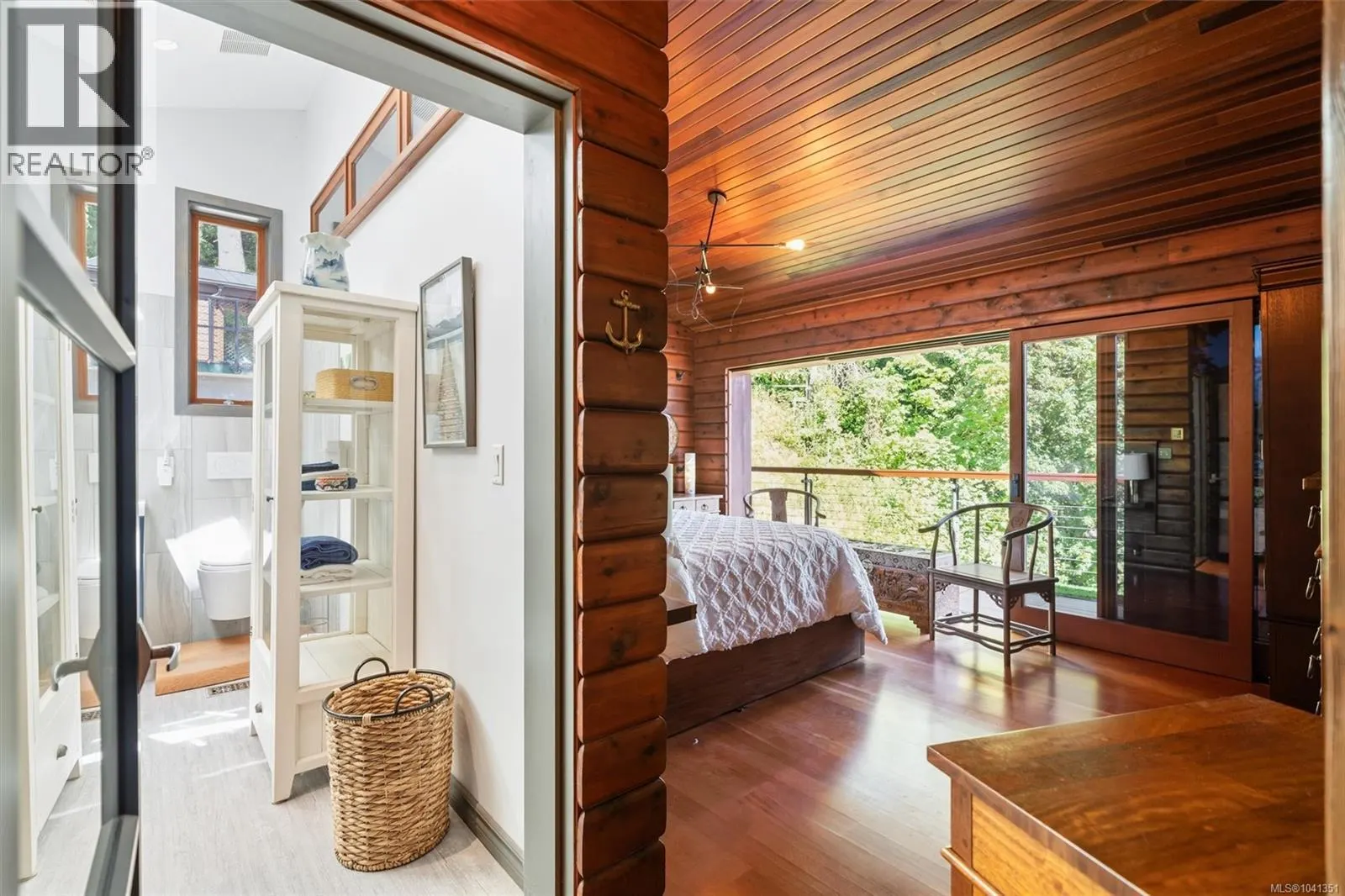 10968 Madrona Dr