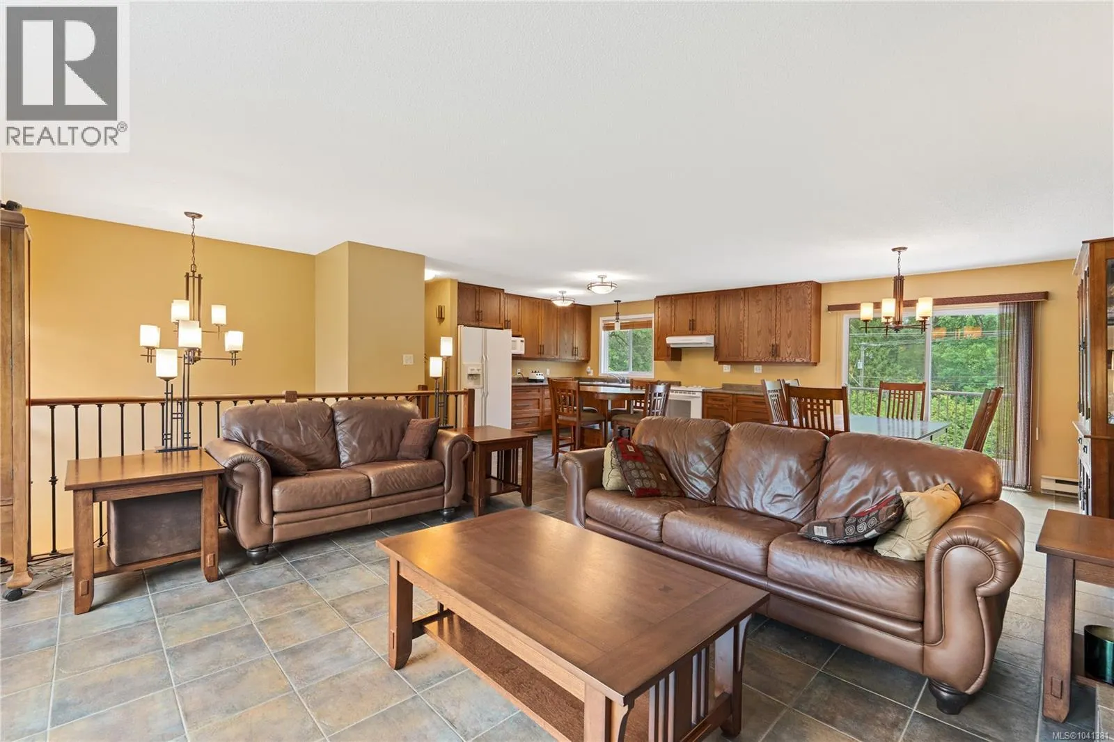 274 Emery Way