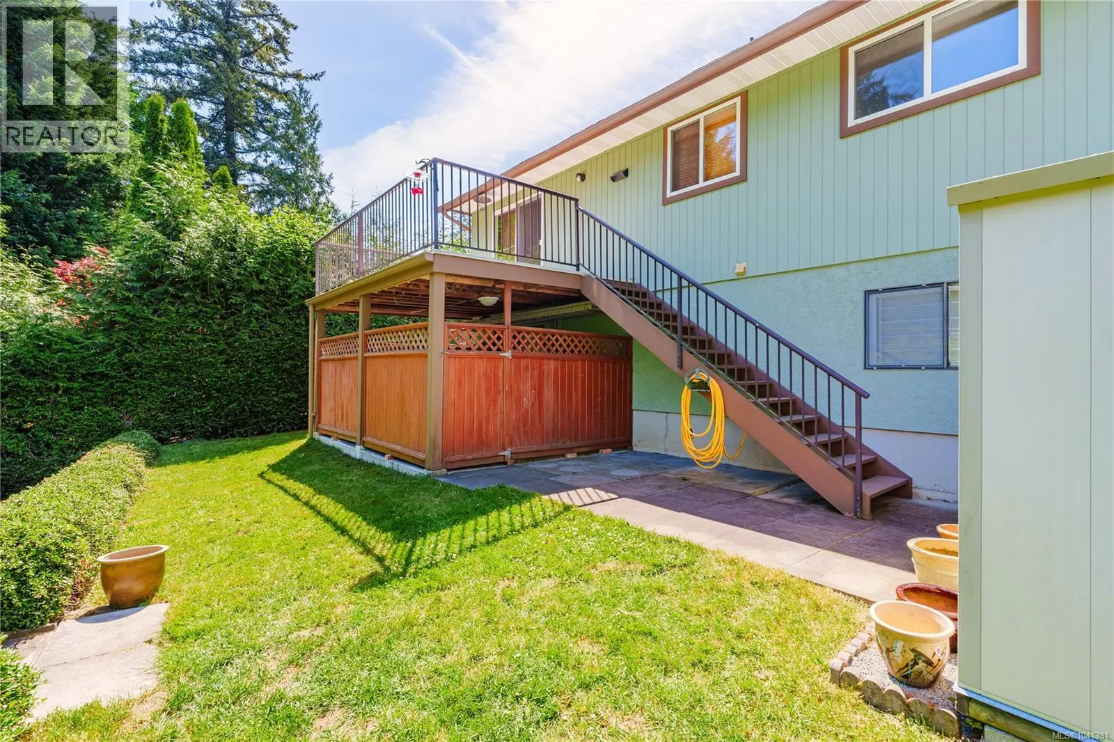 274 Emery Way