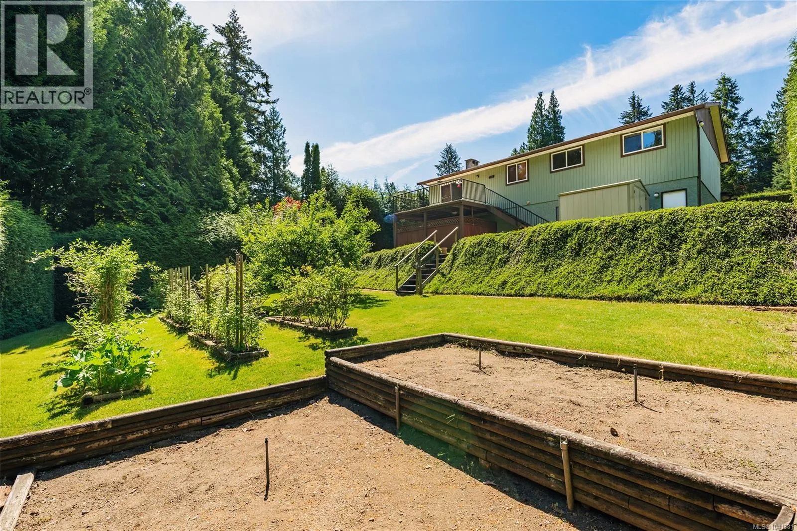 274 Emery Way
