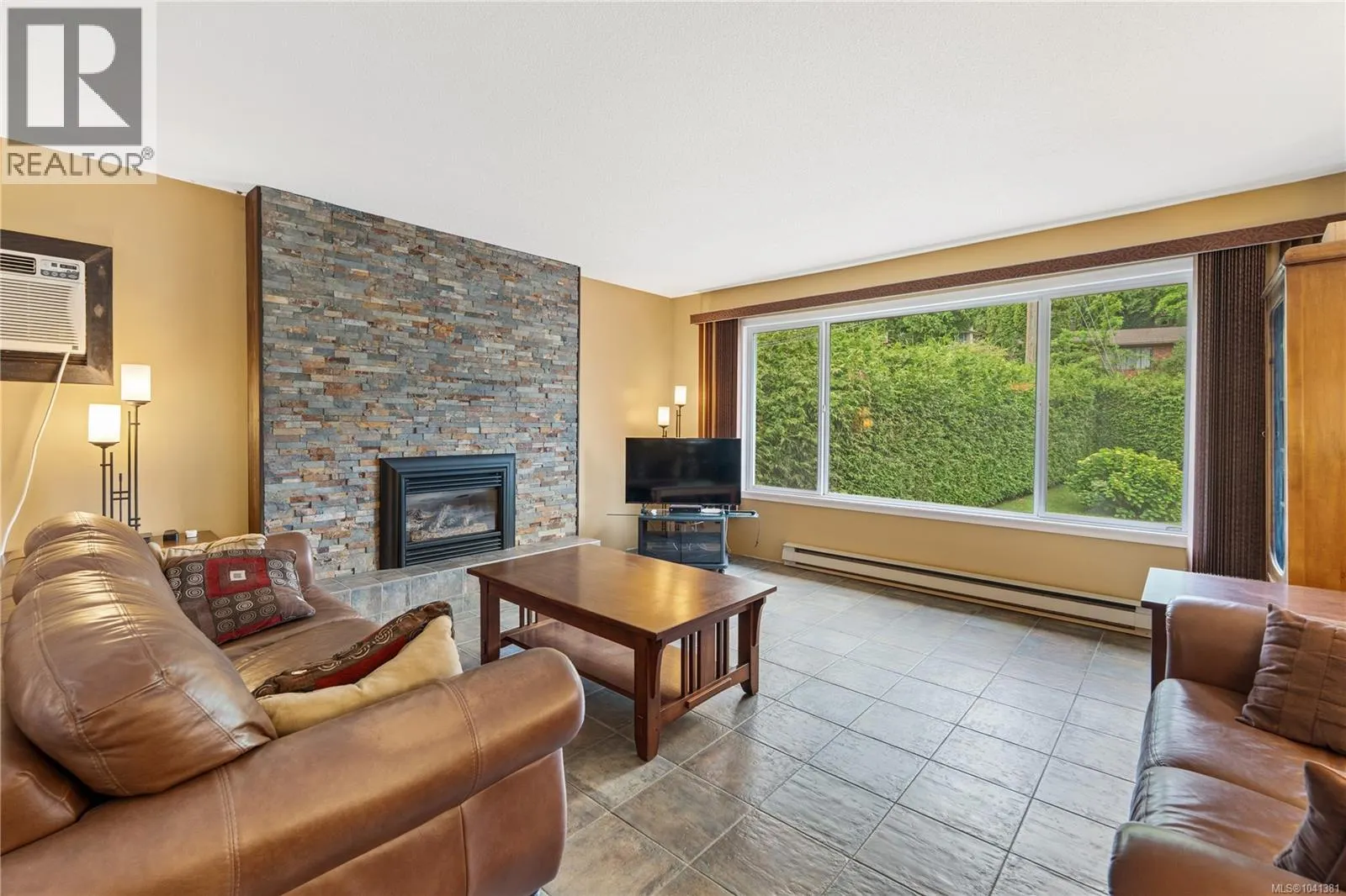 274 Emery Way