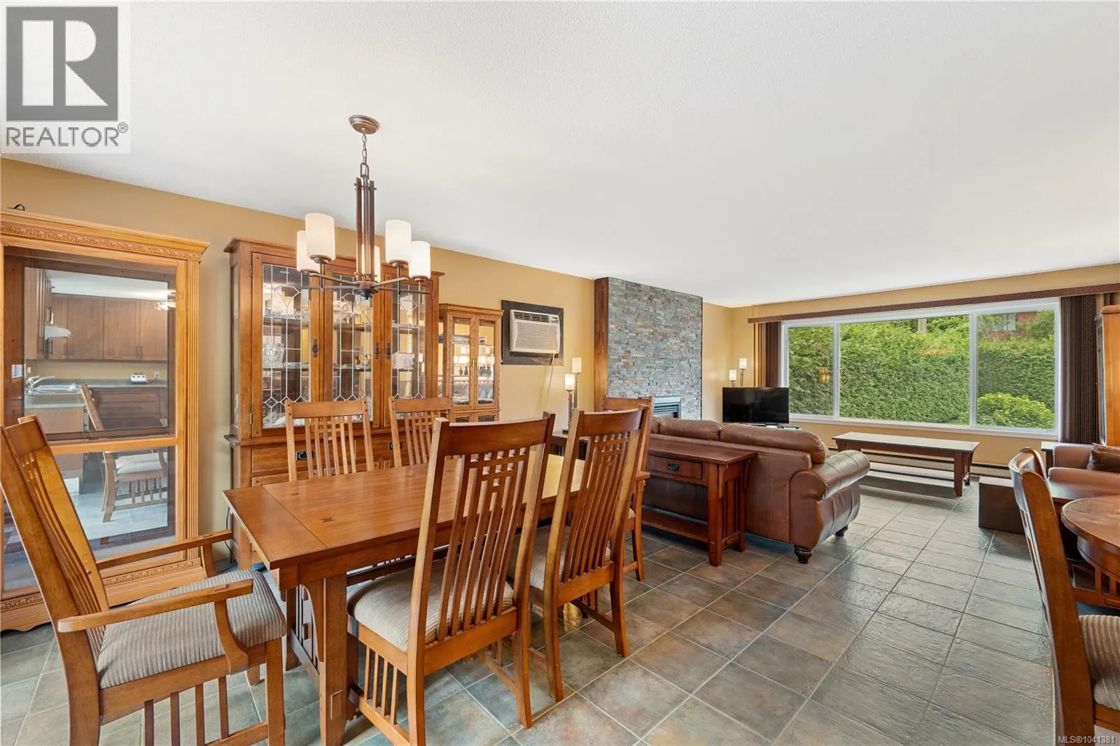 274 Emery Way