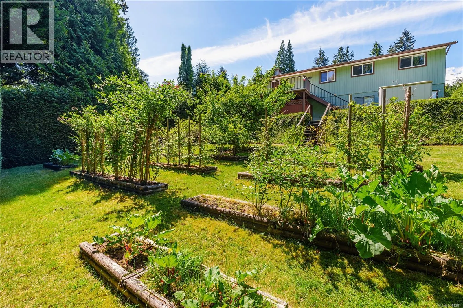 274 Emery Way