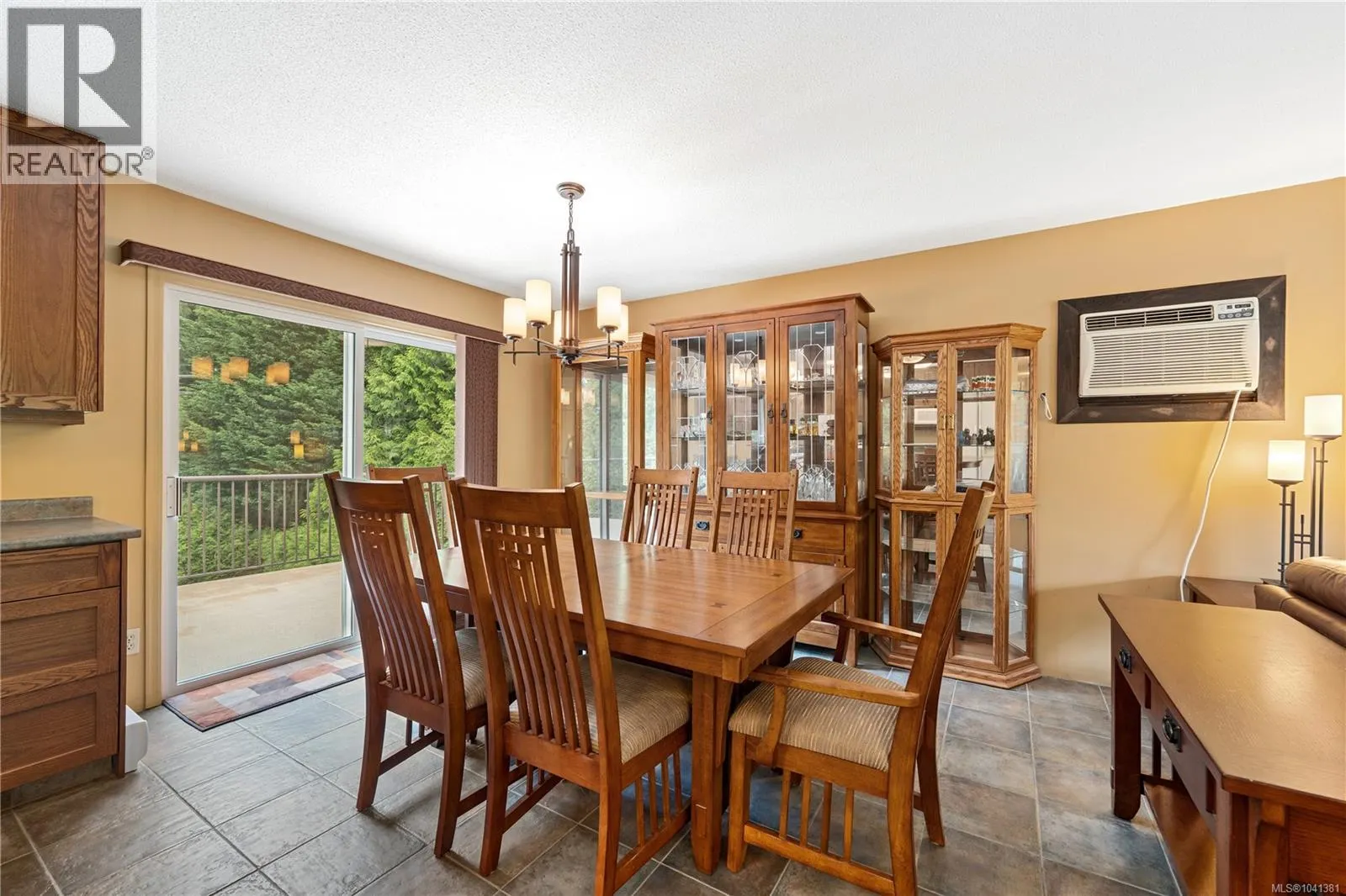 274 Emery Way