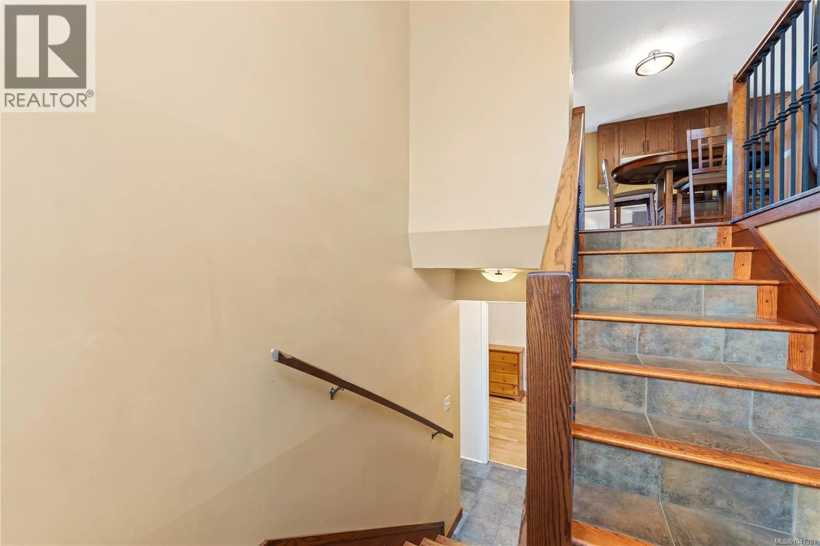 274 Emery Way