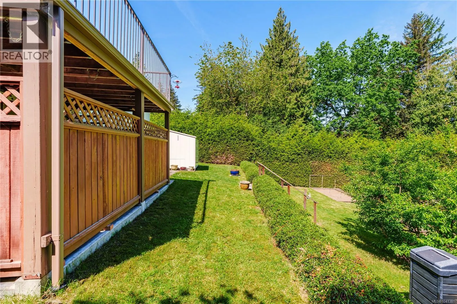 274 Emery Way
