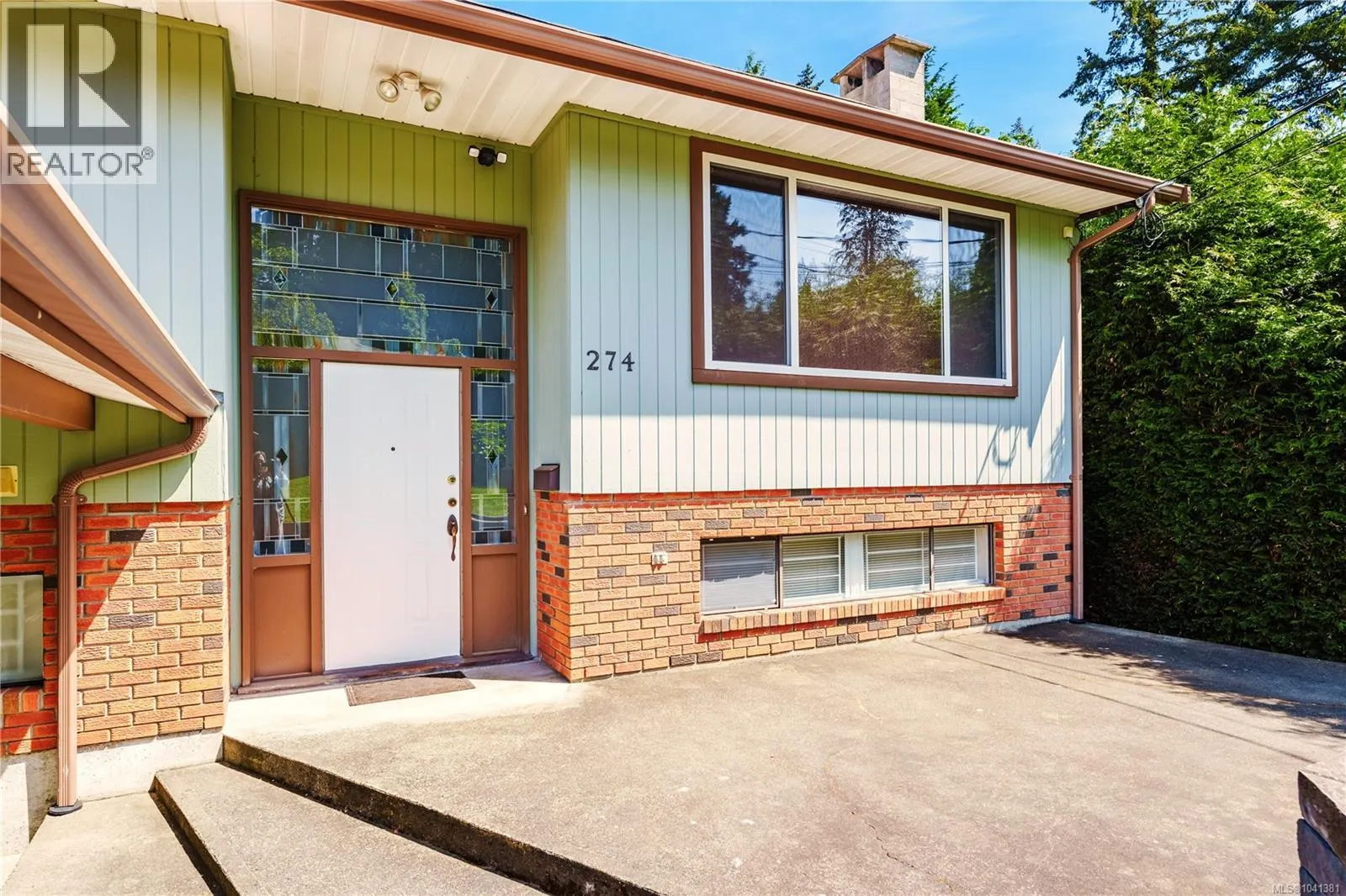 274 Emery Way