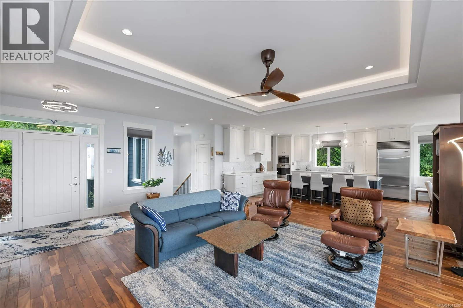 7420 Thornton Hts