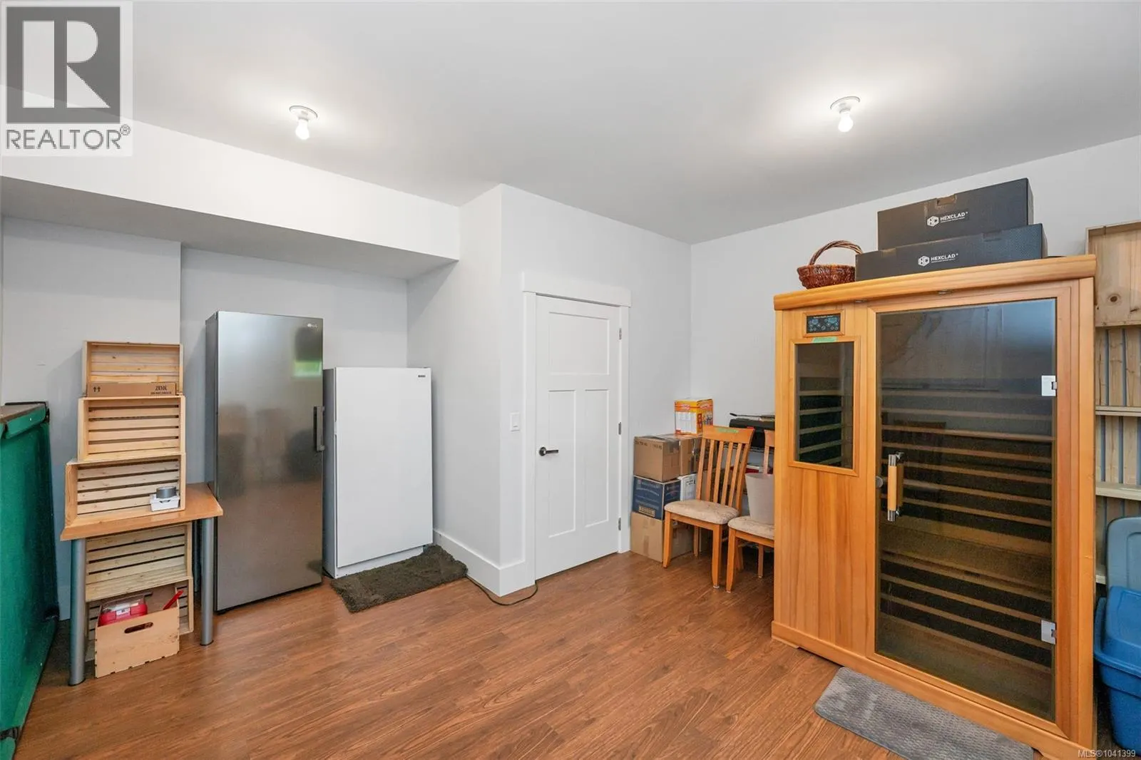 7420 Thornton Hts