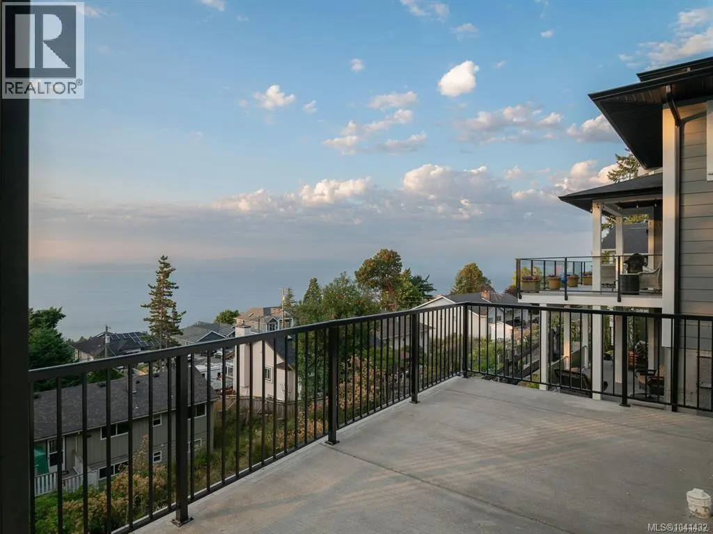 120 Hawk Point Rd
