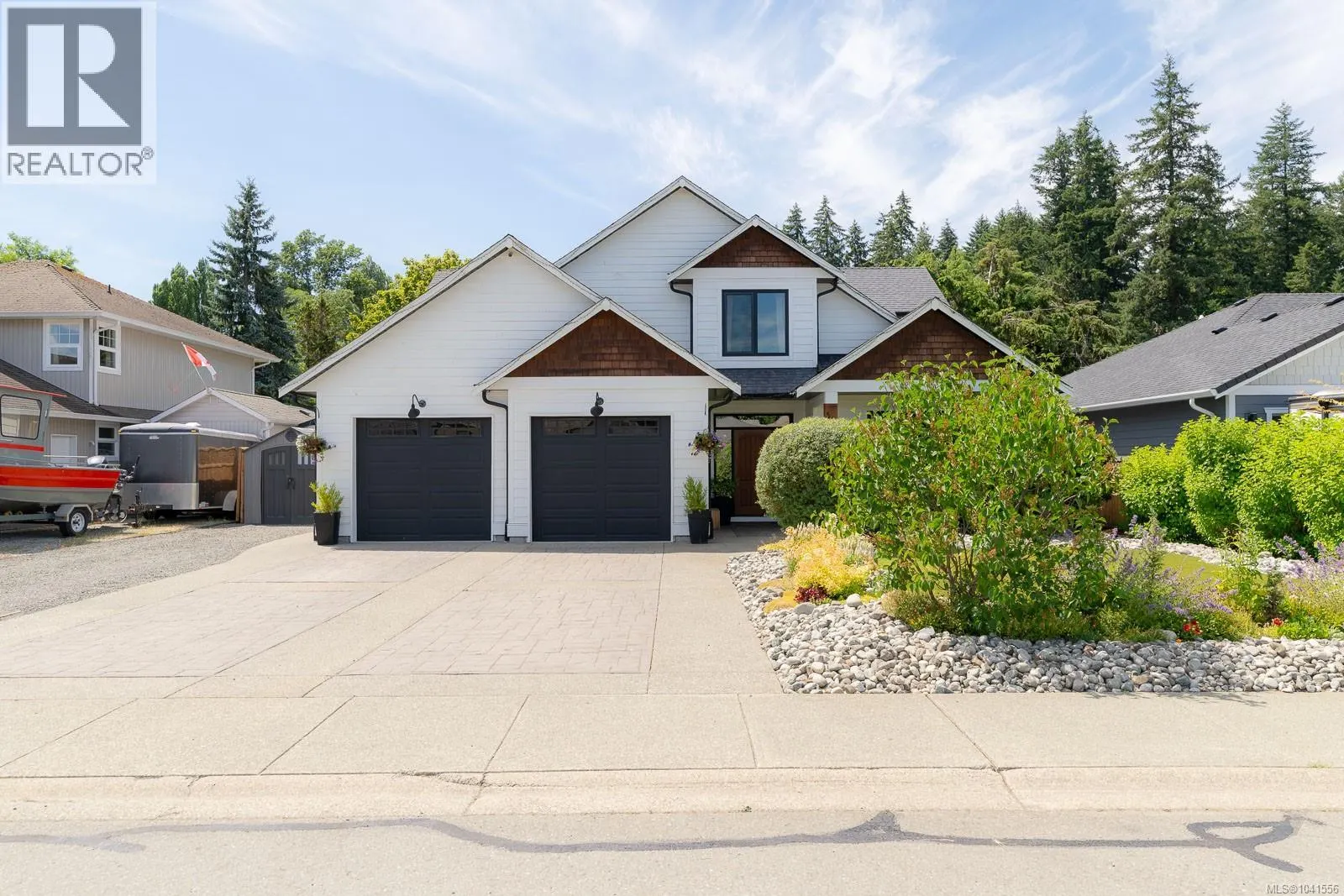 5546 Woodland Cres W