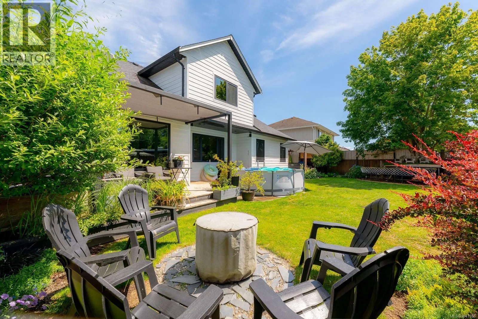 5546 Woodland Cres W