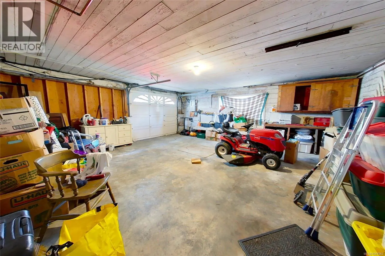 3910 3rd Ave