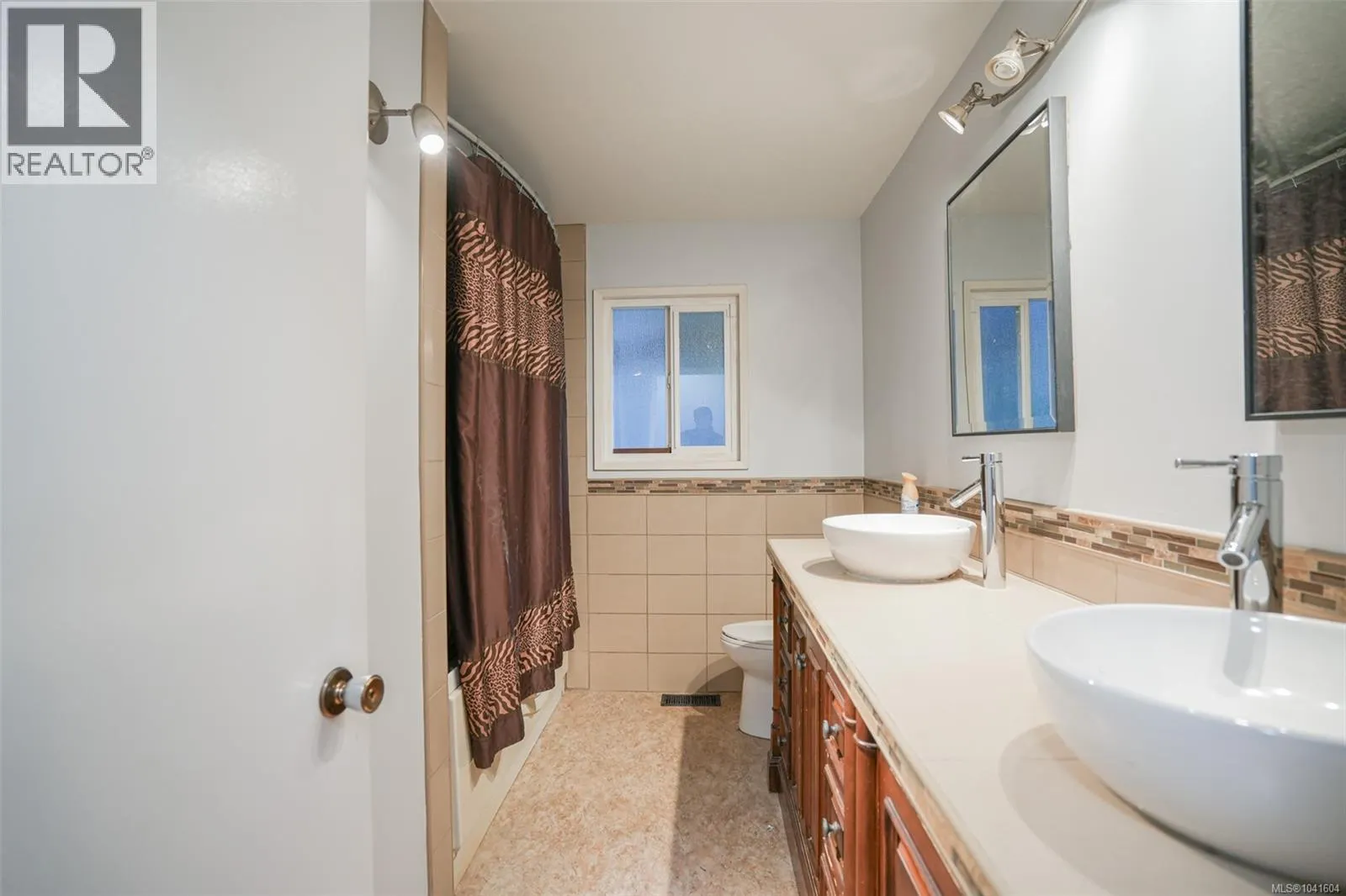 2209 Mallory Dr