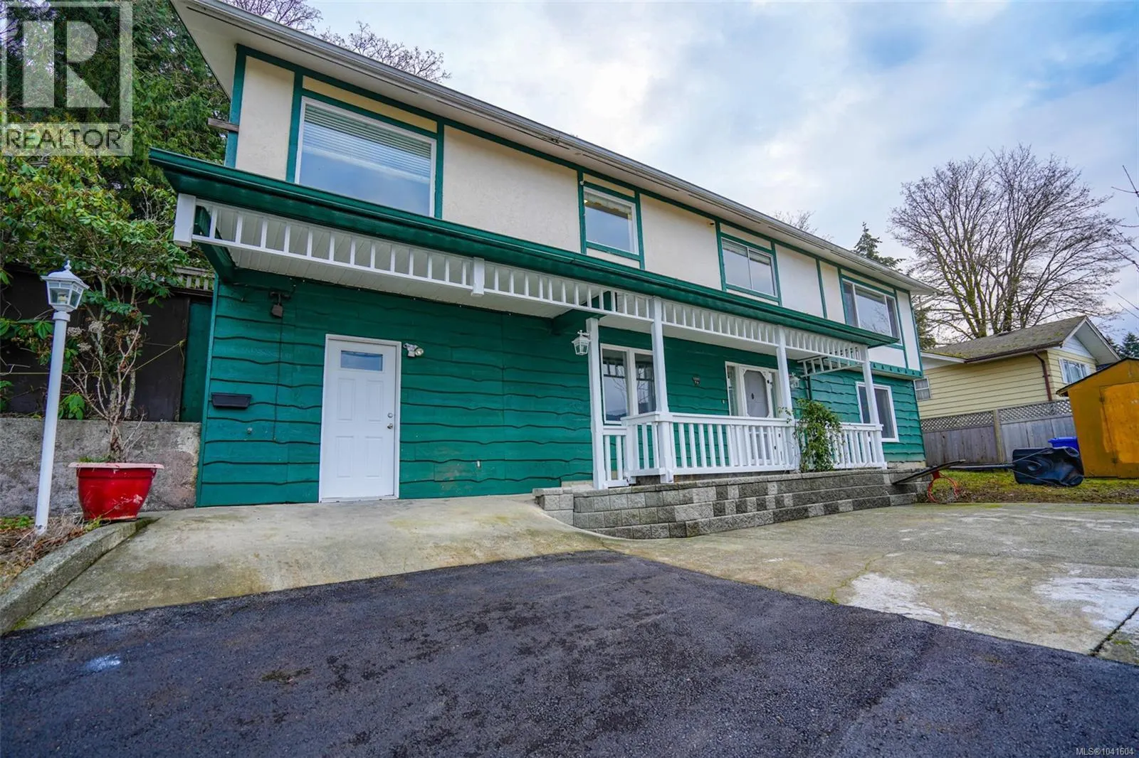 2209 Mallory Dr