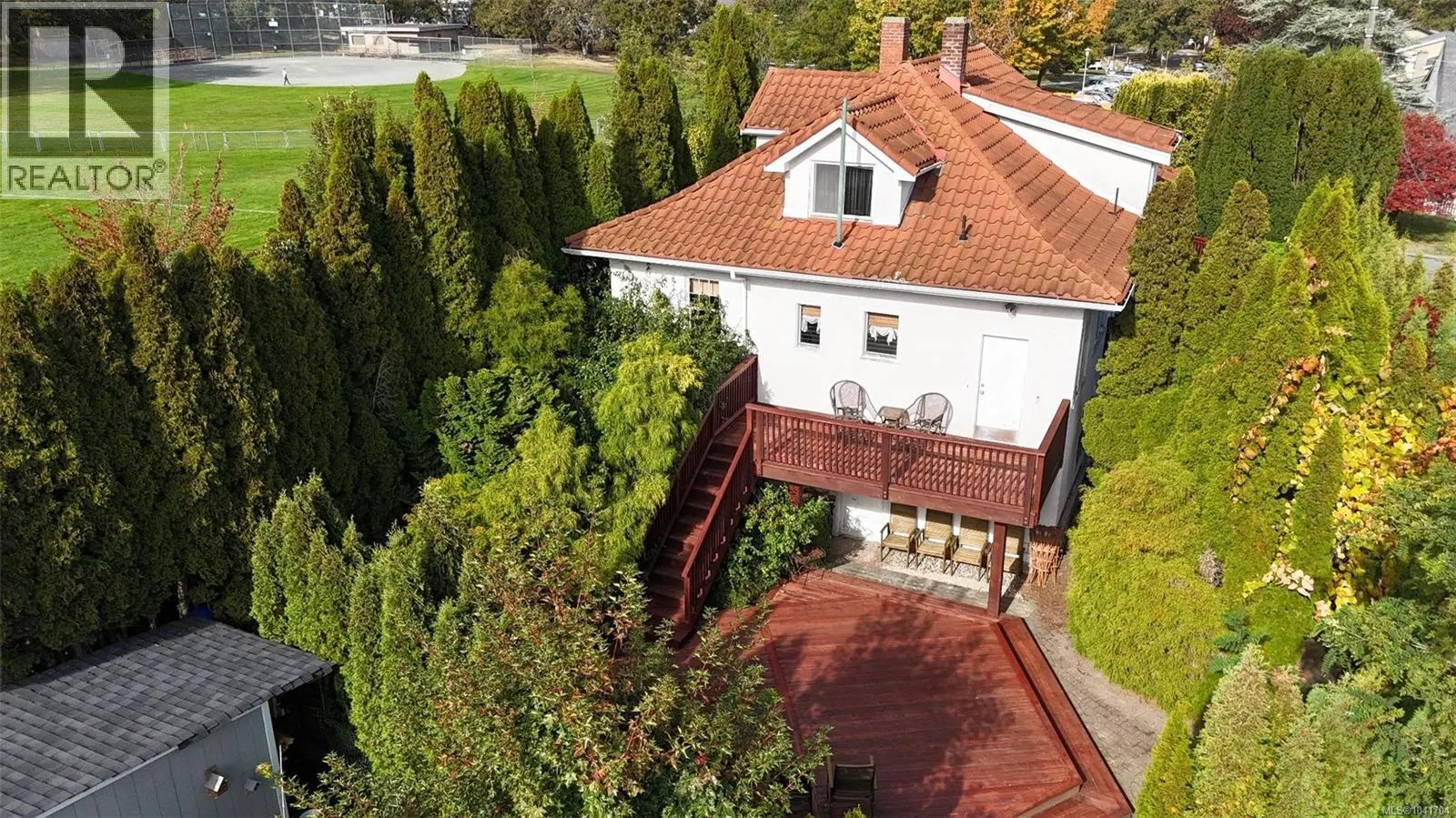 1295 Santa Rosa Ave