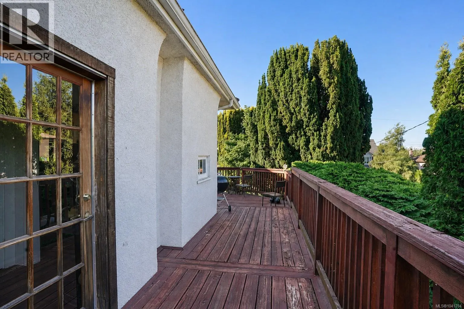 1295 Santa Rosa Ave