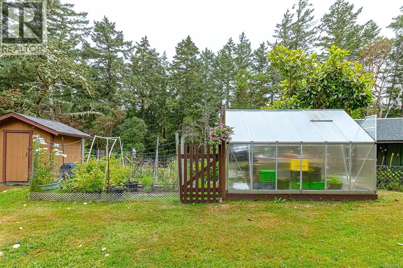 266 Moss Hill Pl