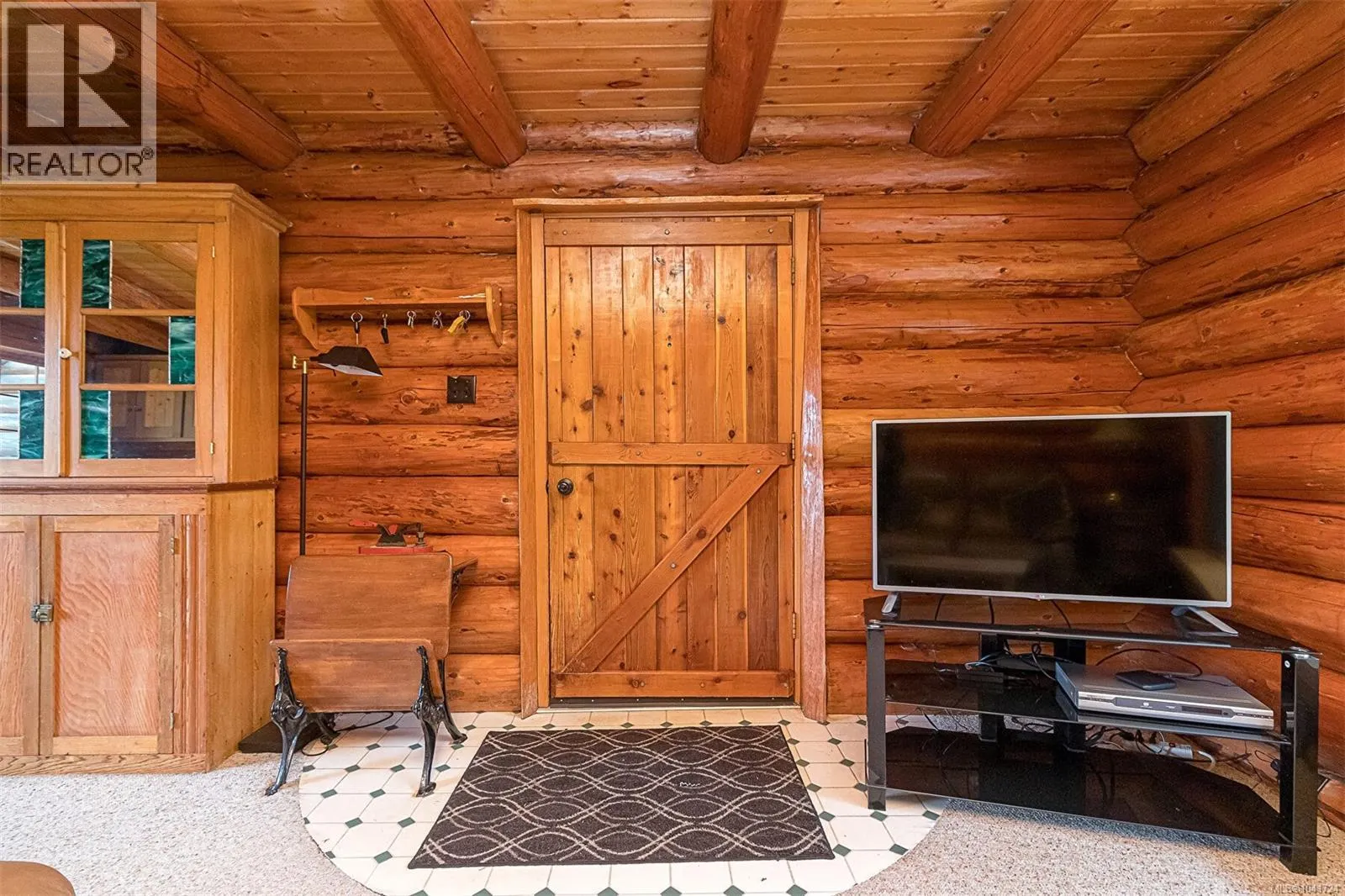 266 Moss Hill Pl