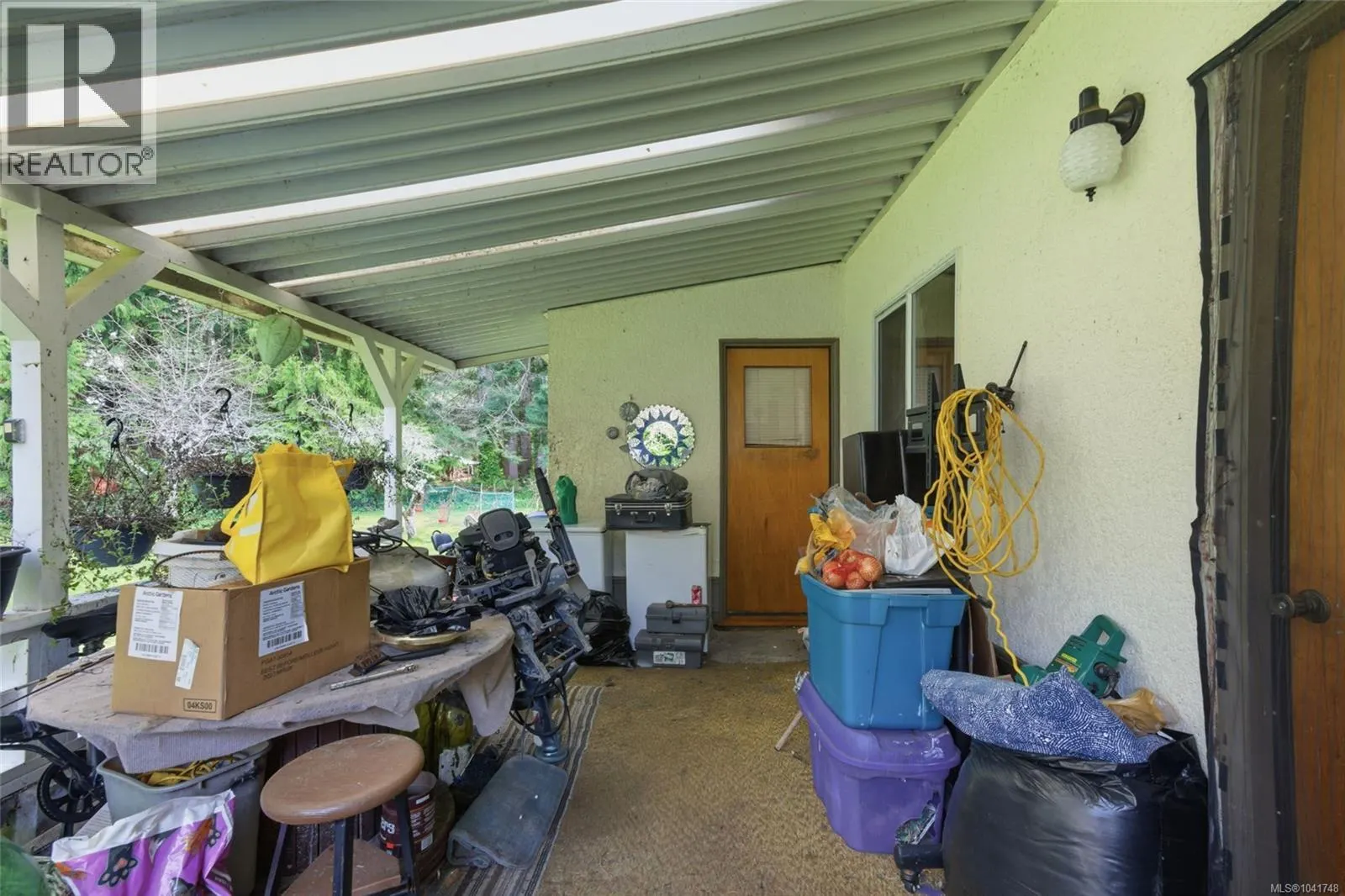 559 Johnstone Rd