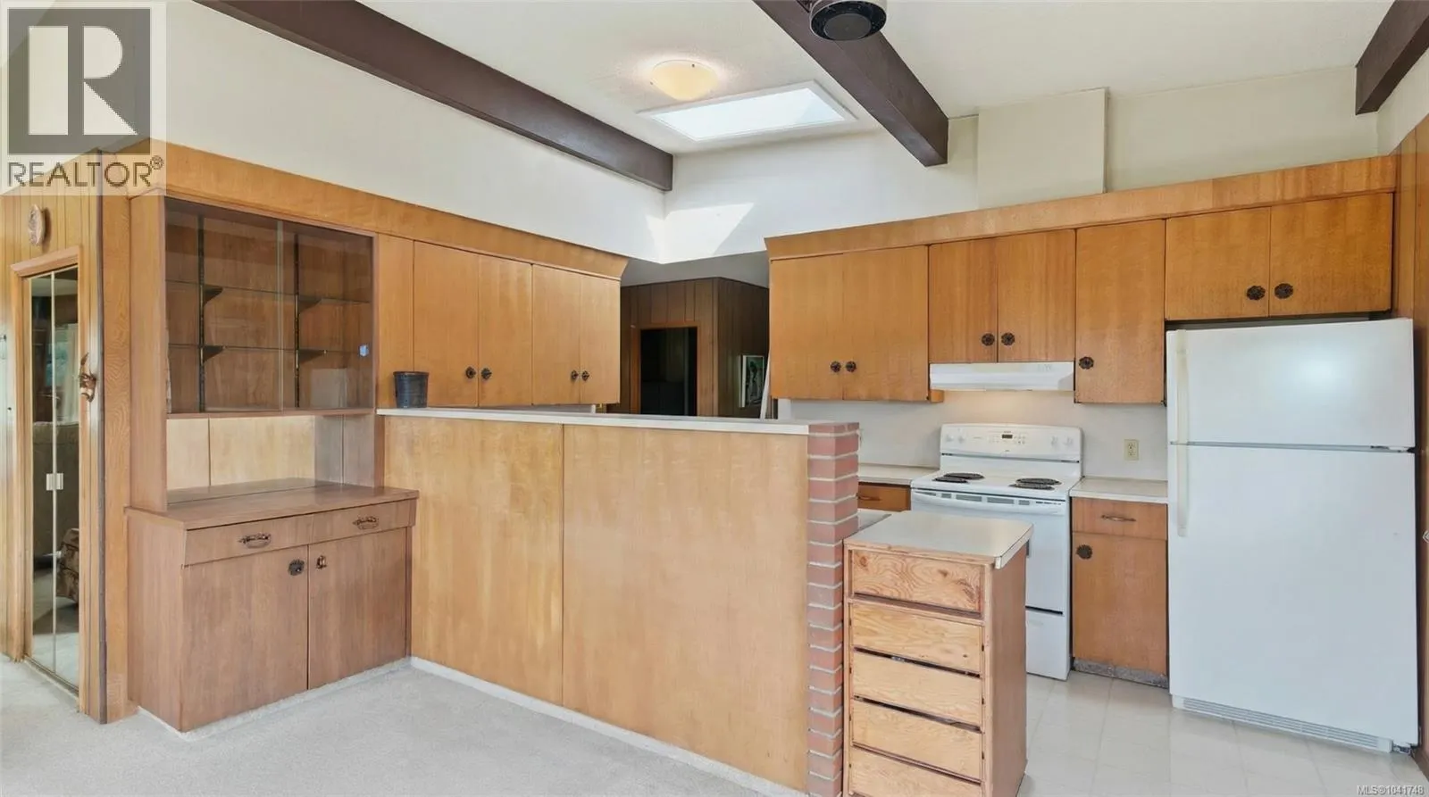 559 Johnstone Rd