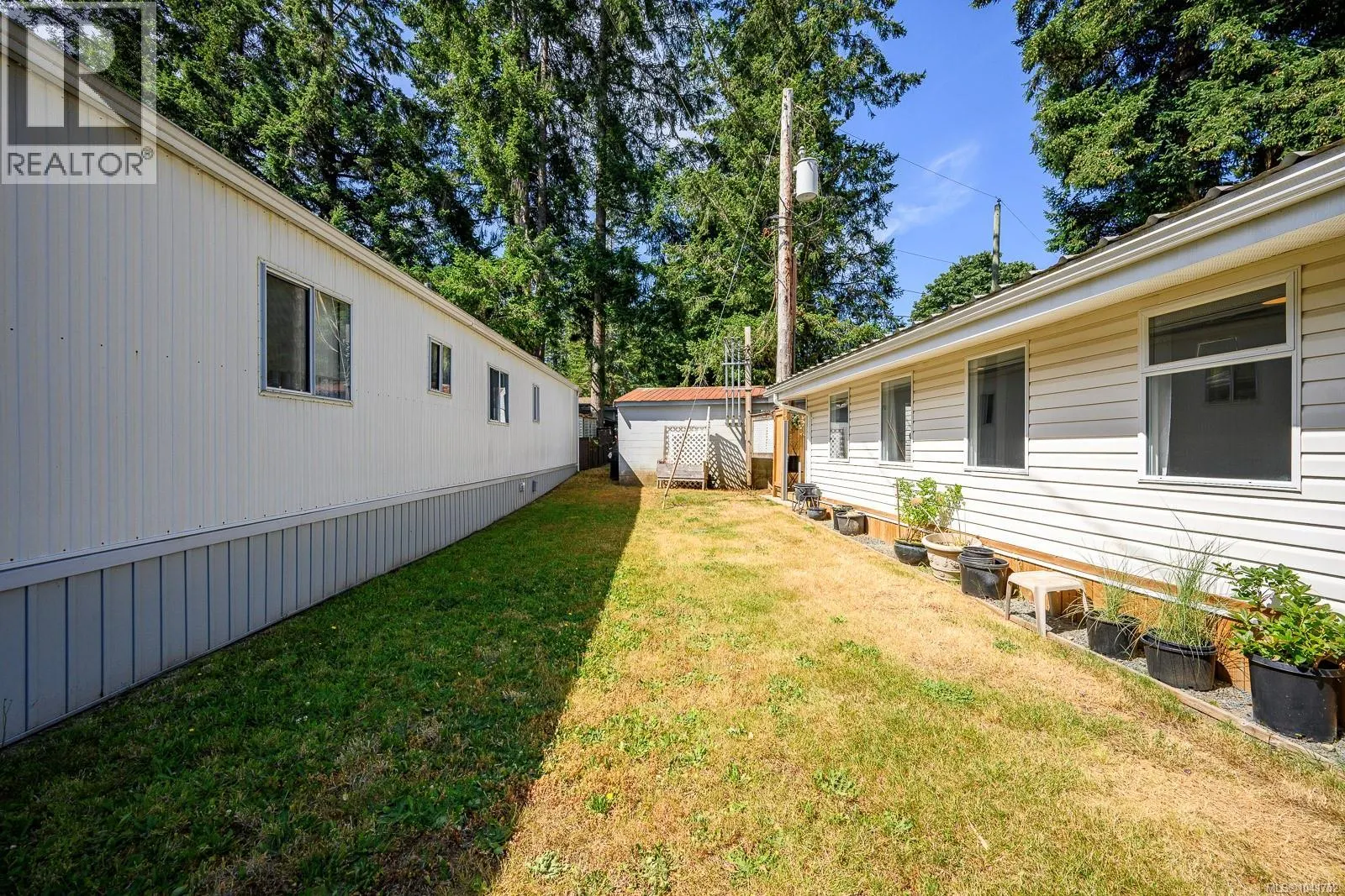 43 1901 Ryan Rd E