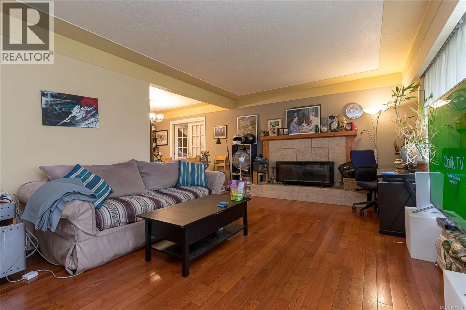 4021 Glanford Ave