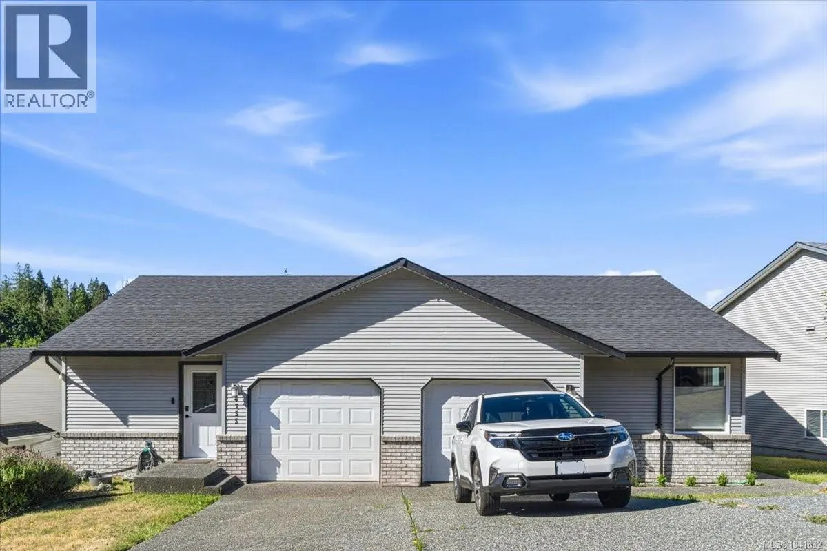 4755 Fairbrook Cres
