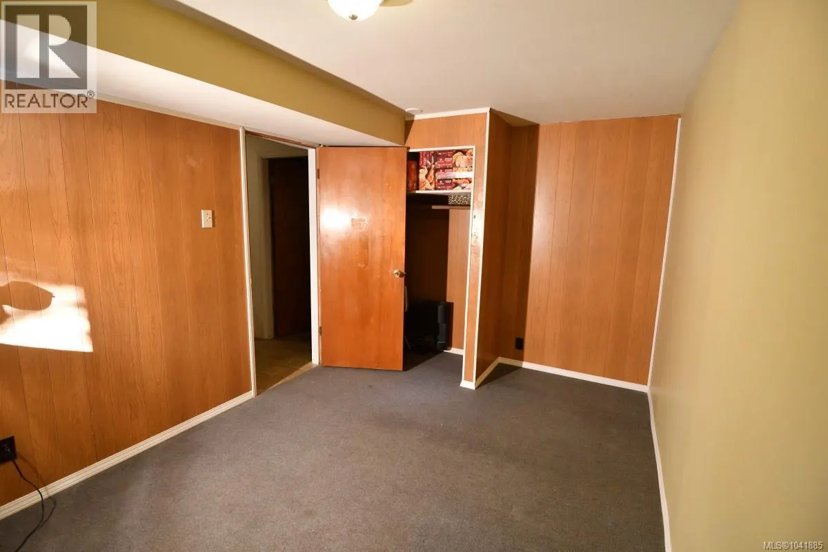 1154 2nd Ave
