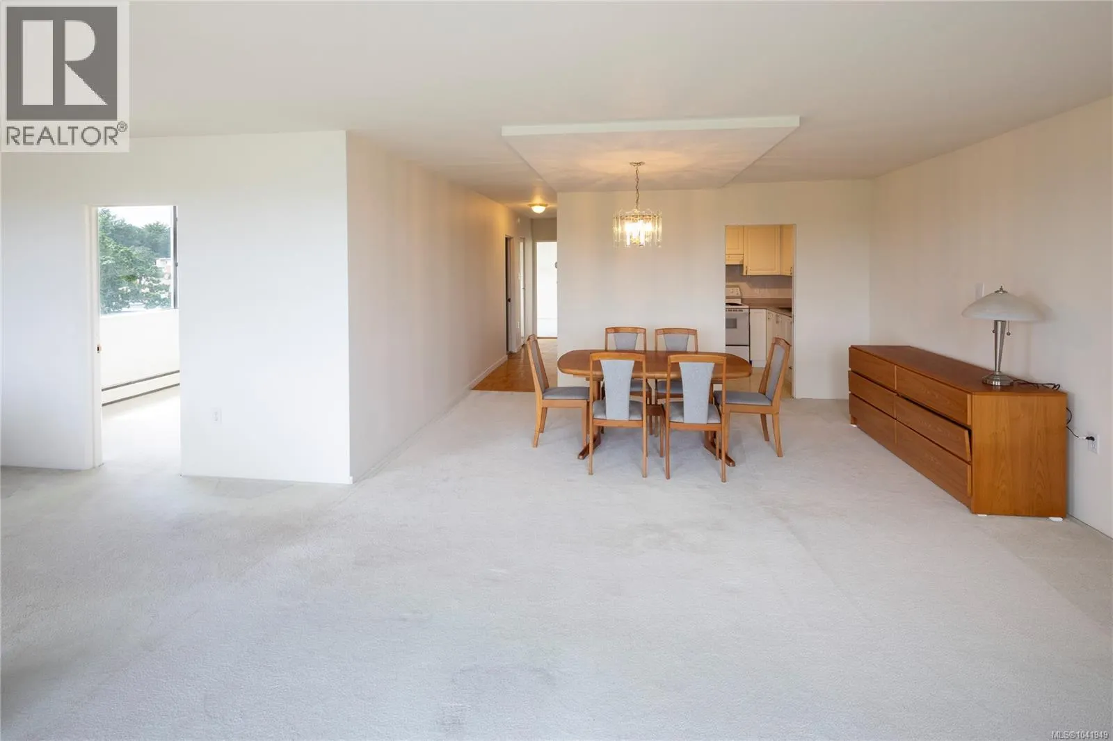 603 1420 Beach Dr