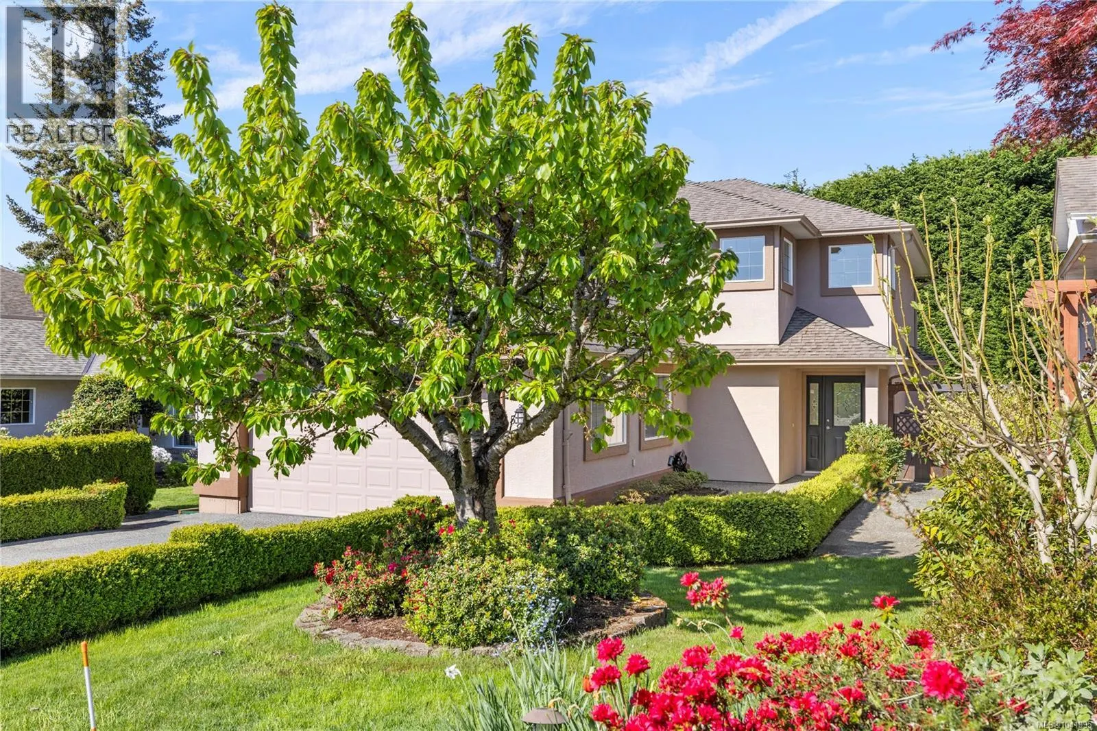 5857 Quarry Cres