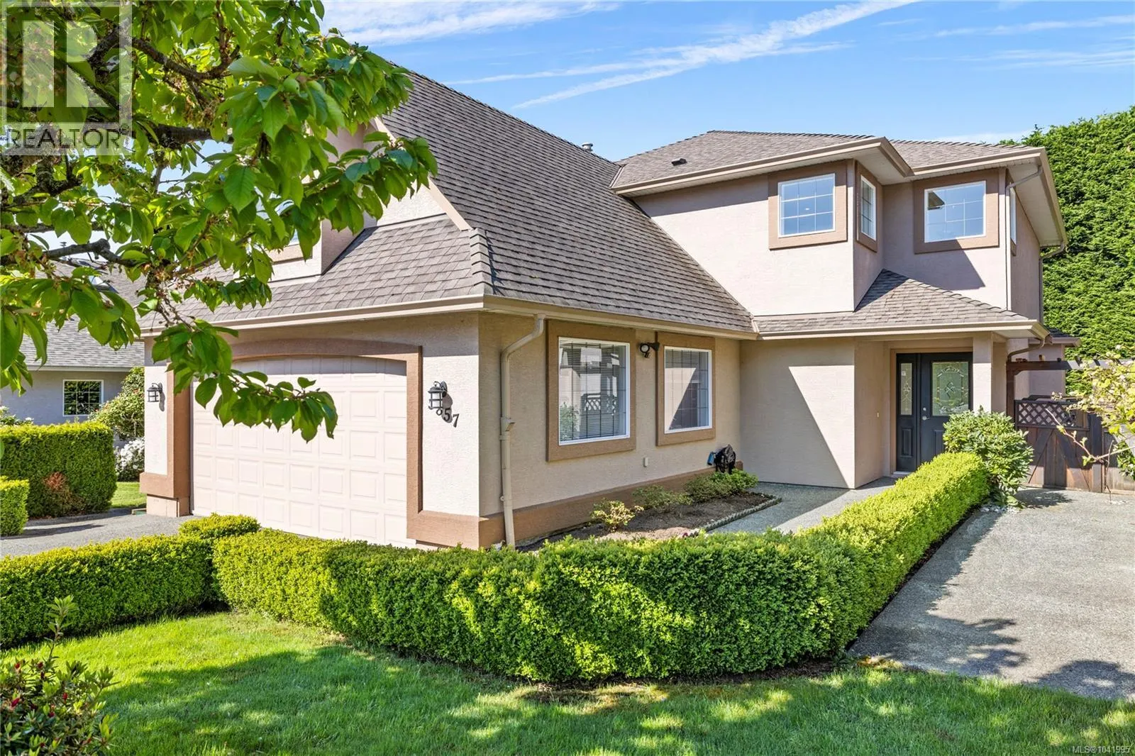 5857 Quarry Cres