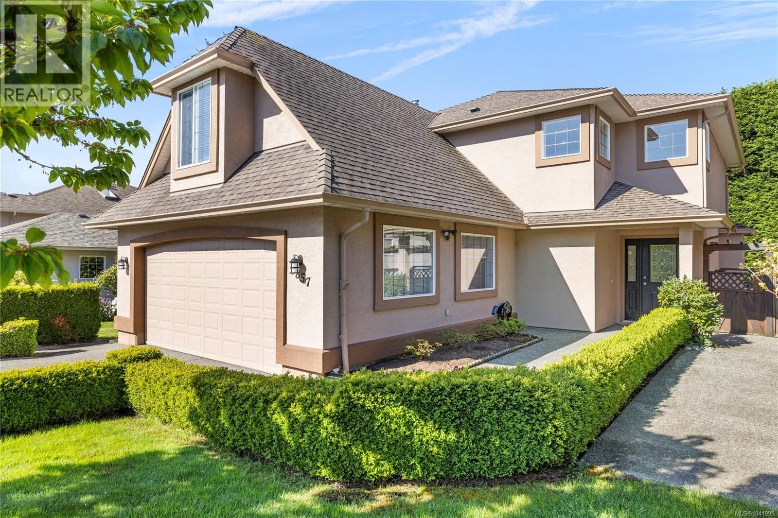 5857 Quarry Cres