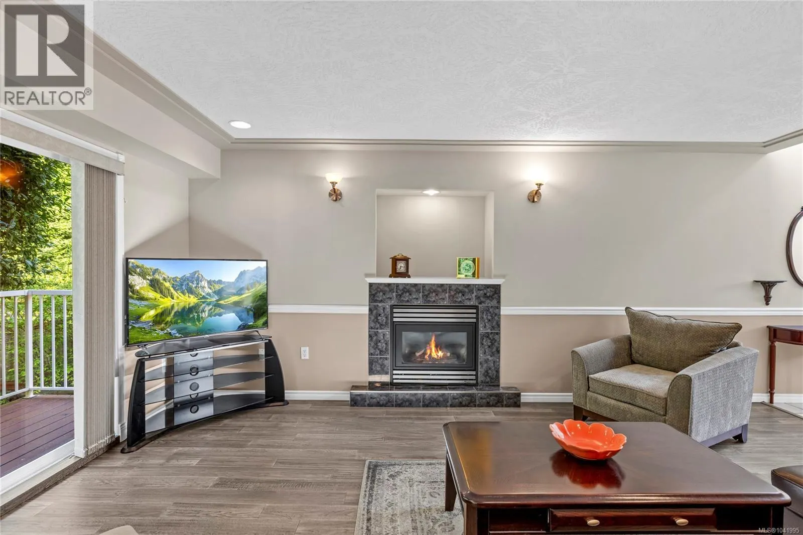 5857 Quarry Cres