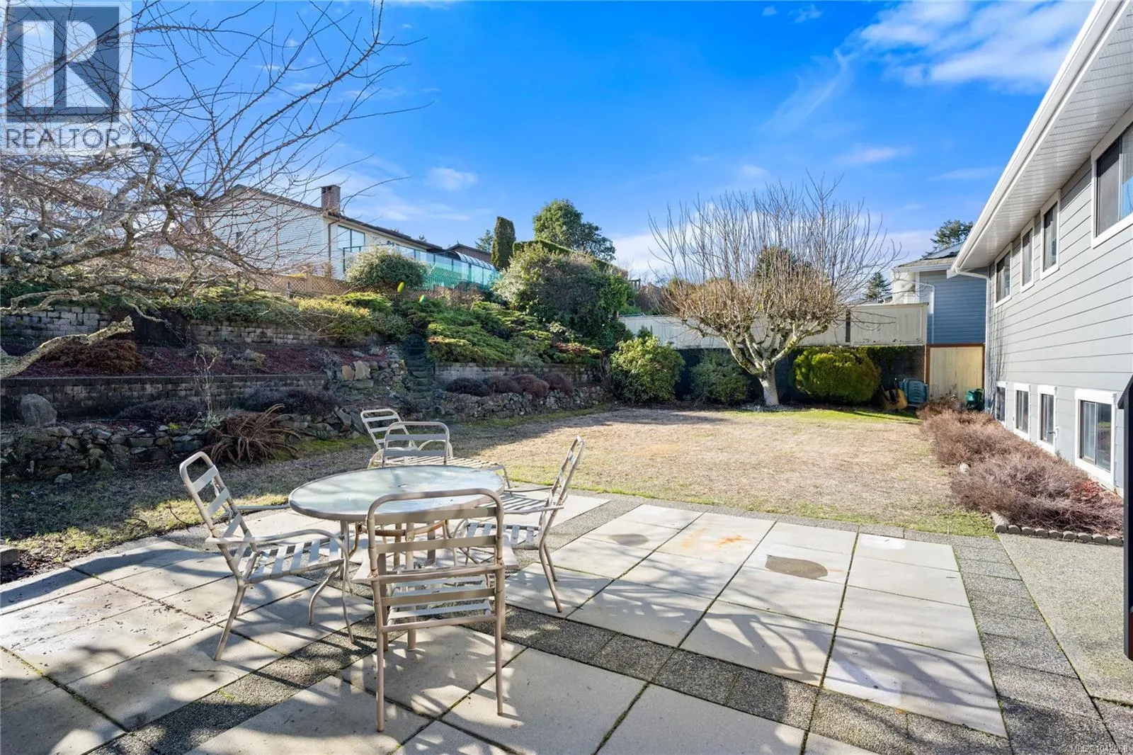 819 Athena Pl