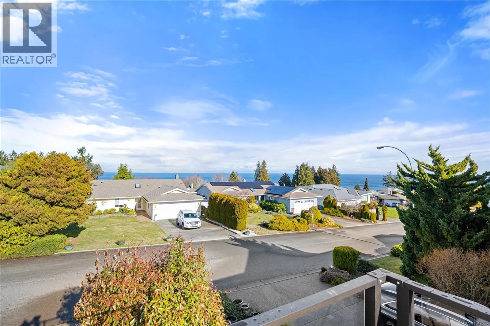 819 Athena Pl