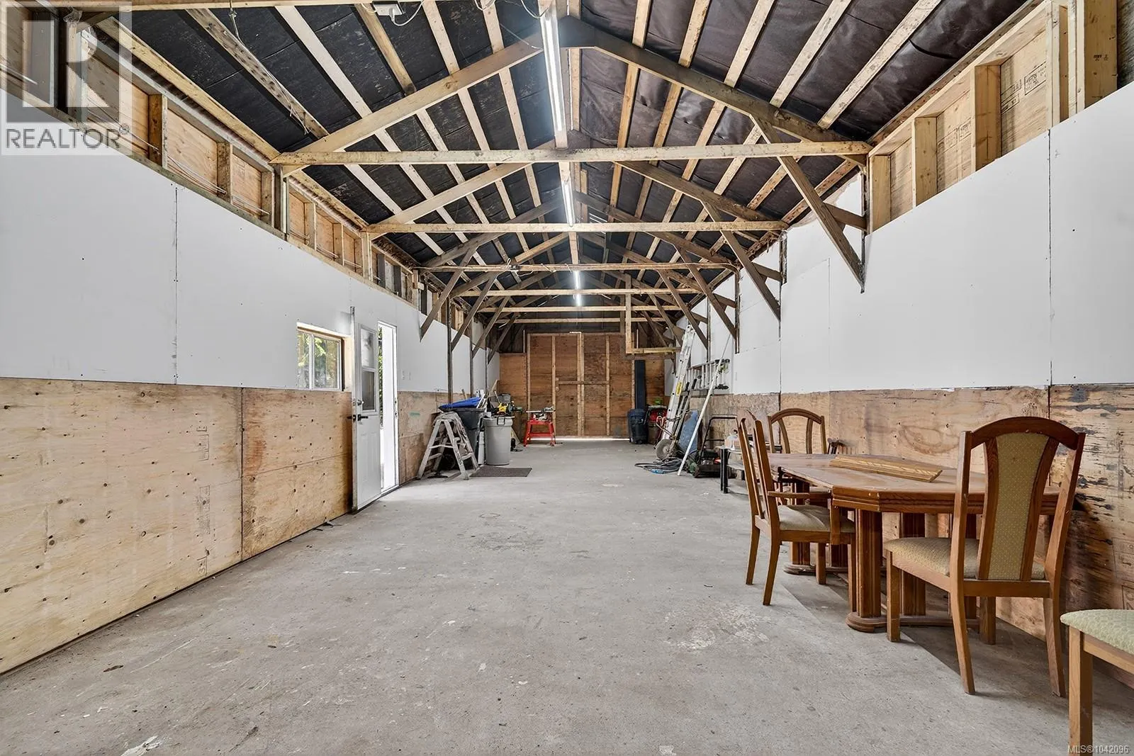 400 Manse Rd