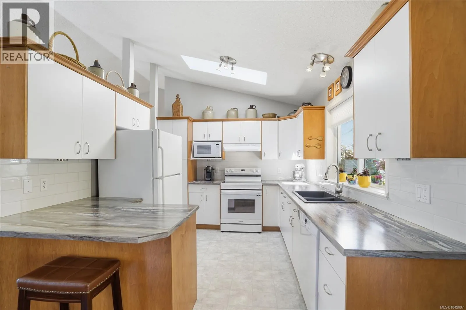 339 Nottingham Dr