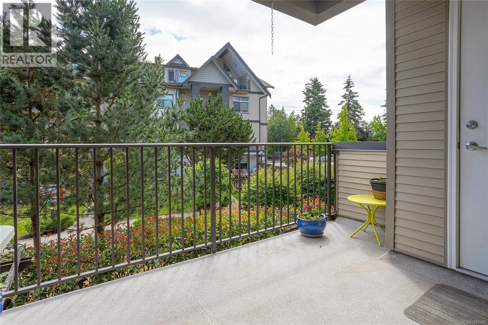 207 2117 Meredith Rd