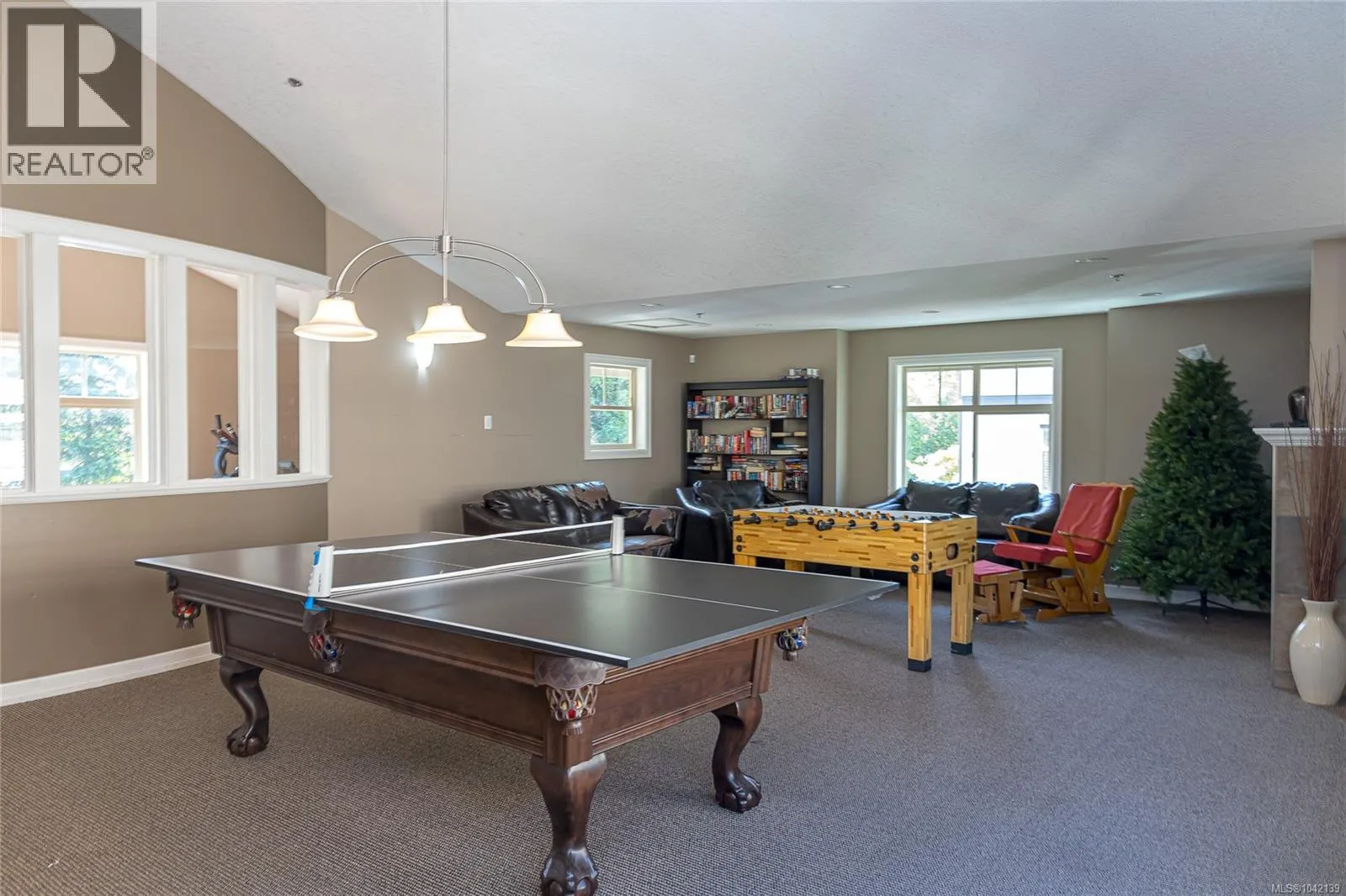 207 2117 Meredith Rd