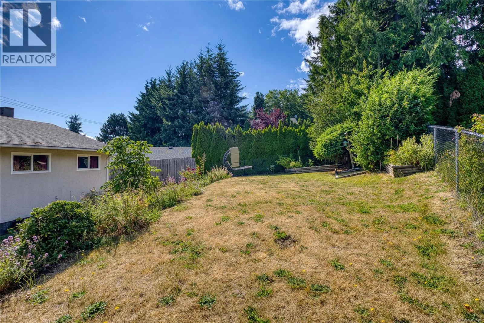 420 Strang Dr