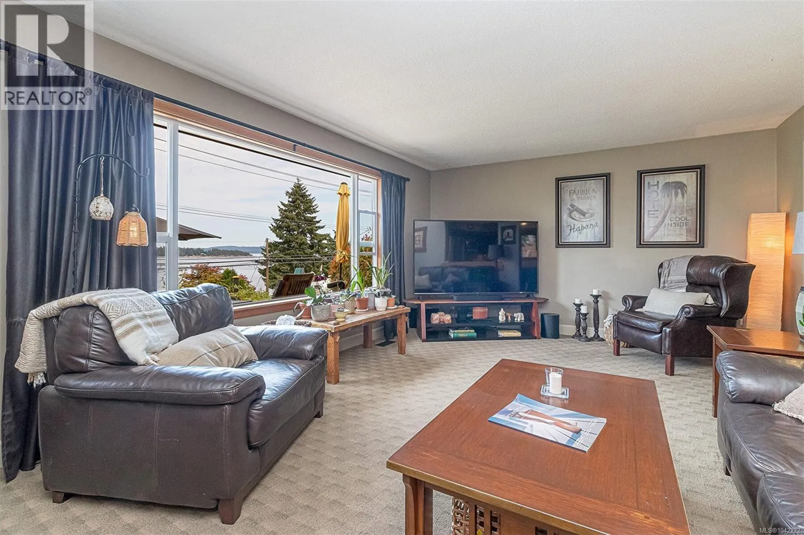 328 Tyrrell Rd
