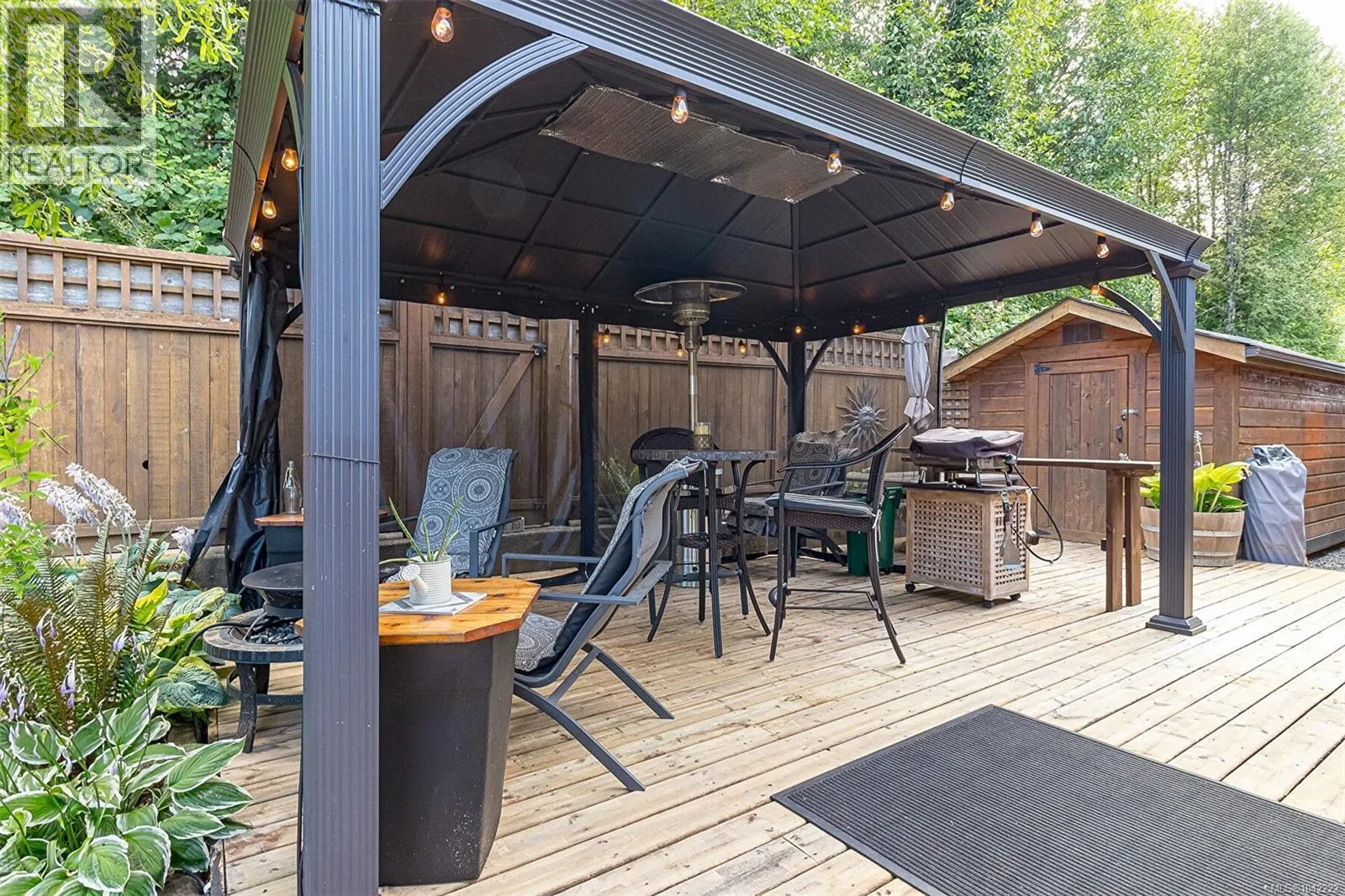 328 Tyrrell Rd