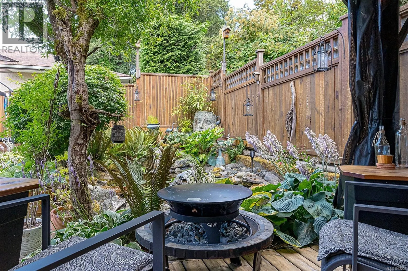 328 Tyrrell Rd